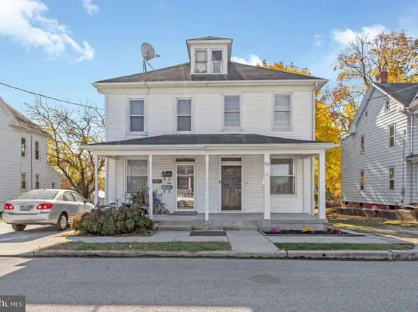 213 Fair Ave, Hanover, PA 17331