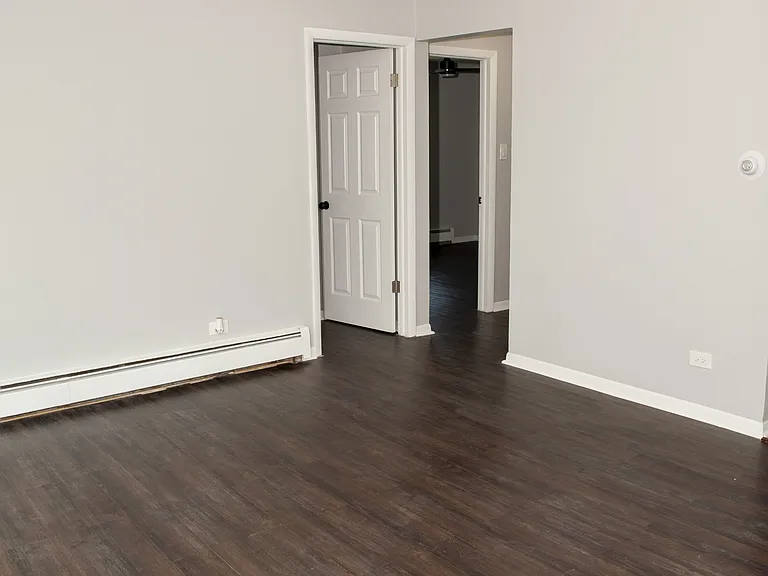 101 Oglesby Ave — Photo 21