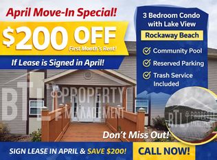 2529 State Highway 176 APT F4, Rockaway Beach, MO 65740