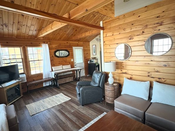 23311 Road 1008