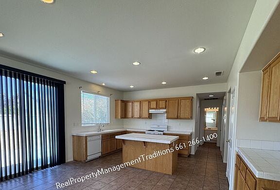 5th image of 6323 Catania Ct