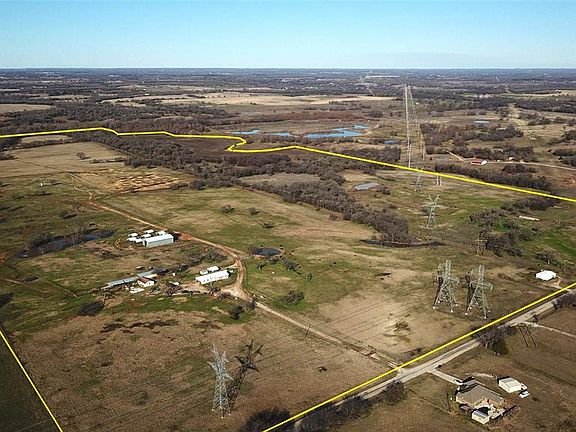 2nd image of 2449 County Road 1370