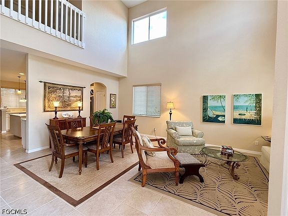 4th image of 15470 Laguna Hills Dr