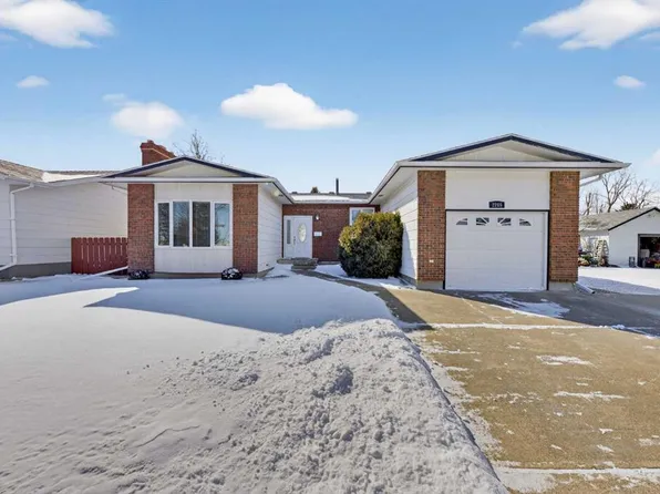 2205 N 23rd Ave, Coaldale, AB T1M 1H7
