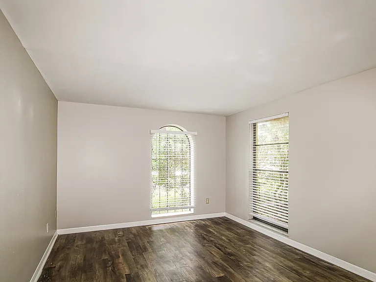 8499 Vicksburg Rd — Photo 11