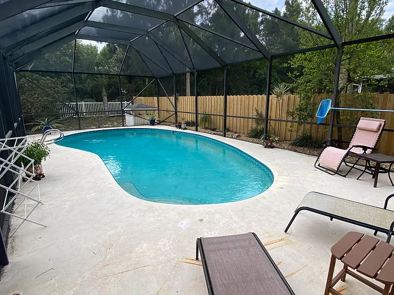 6590 Floridana Ave — Photo 4