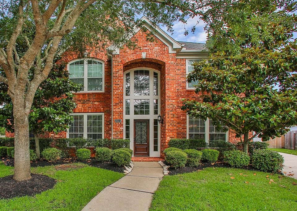 1st image of 2514 Summer Haven Ln