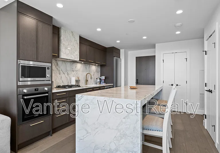 3700 Capozzi Rd #1605 — Photo 10