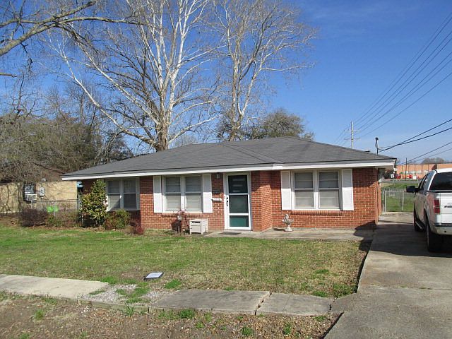 1st image of 1449 Tampa St