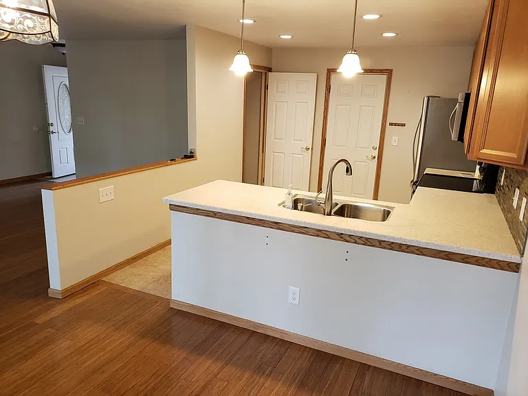6221 W 110th Ave — Photo 4