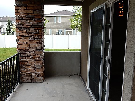 4th image of 211 E Spencer Peak Way Unit H3
