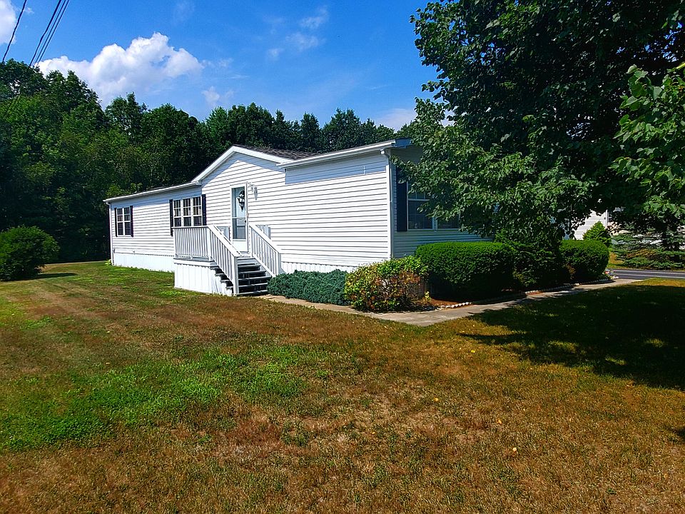 2nd image of 6 Windsor Dr