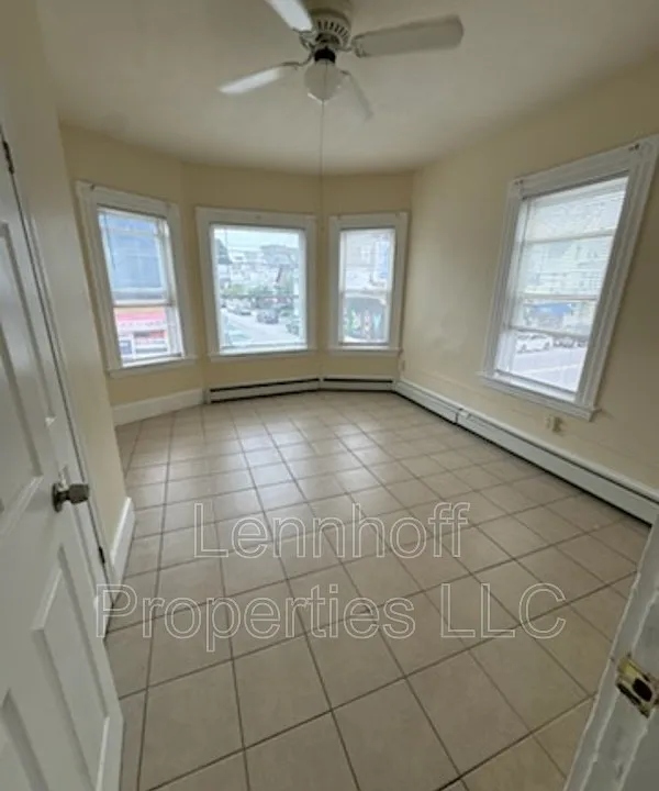 159-167 S Union St #161-2C
