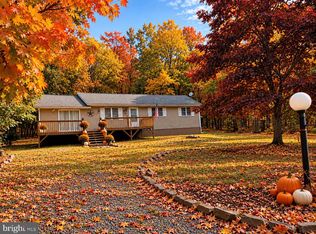 32 Shawnee Trl, Albrightsville, PA 18210