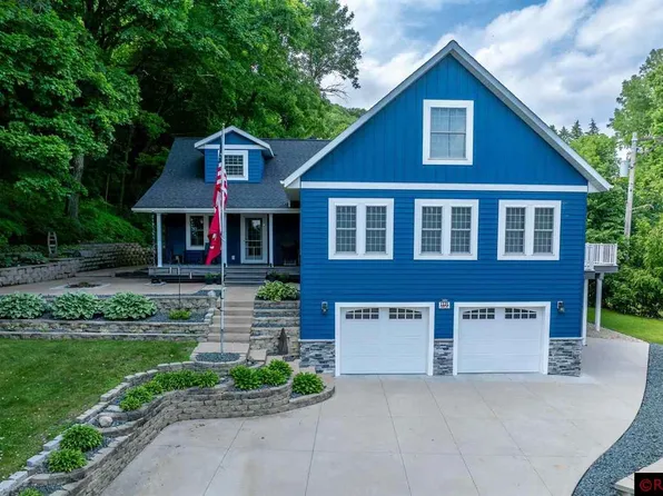 1121 Lake St, North Mankato, MN 56003