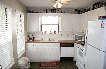 2nd image of 2460 Hampstead Dr
