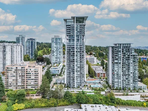 450 Westview St #302, Coquitlam, BC V3K 6C3