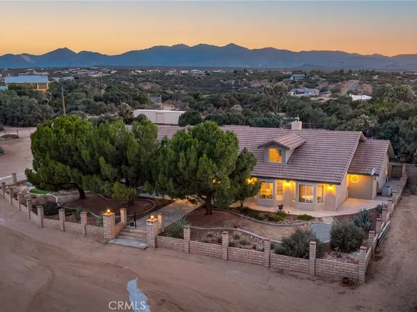 7732 Daisy Rd, Oak Hills, CA 92344