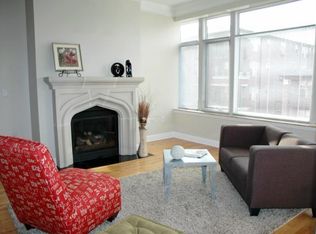 2929 McGee Trafficway #401, Kansas City, MO 64108