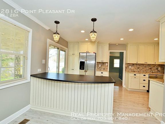 5th image of 12816 Point Pleasant Dr