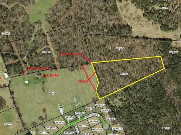 Melzoni Dr, Pennington Gap, VA 24277