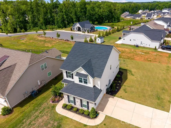 411 Hickory View Dr, Rock Hill, SC 29732
