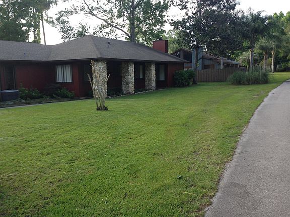 3rd image of 54 Crestwood Ct