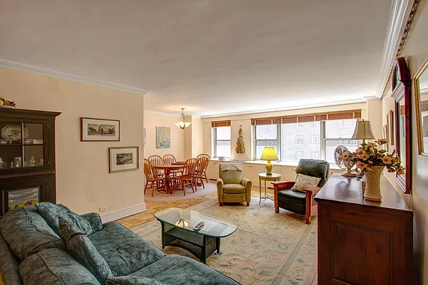 Sold by Ian K. Katz Residential | media 16