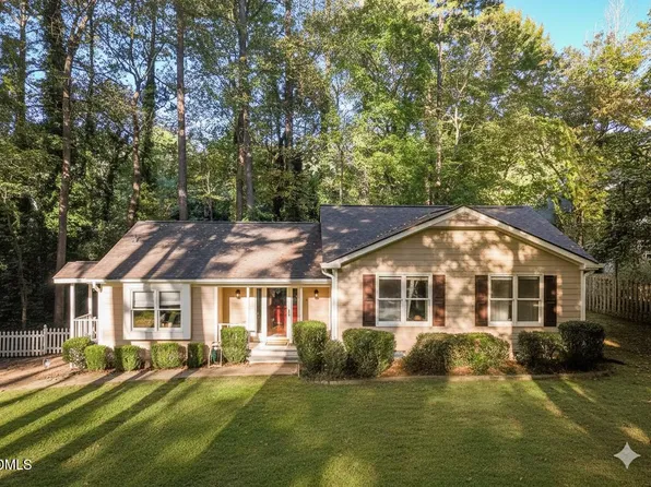 5613 Oldtowne Rd, Raleigh, NC 27612