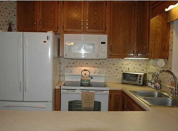 2nd image of 326 W Midvale Ave APT 6