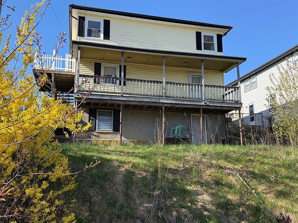 1st image of 240 Lincoln St