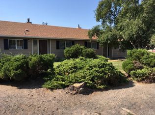 2880 SW Glacier Ave, Redmond, OR 97756