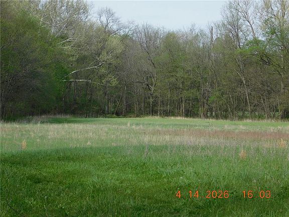 3rd image of 493 SW 1000th Rd