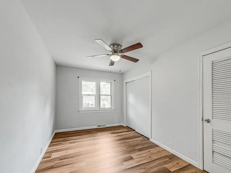 615 Breen Dr — Photo 15