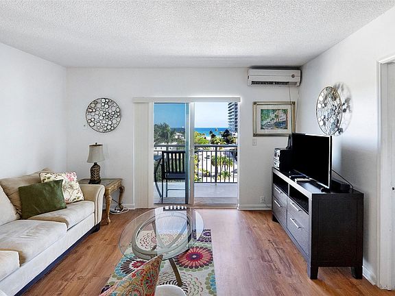 5th image of 720 Orton Avenue #707