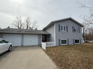 324 25th St NW, Bemidji, MN 56601