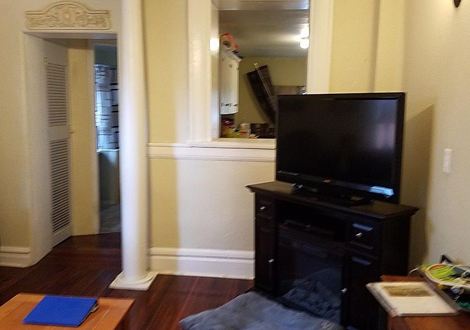 High ceilings , high baseboards and beautiful trim. Full of Character!