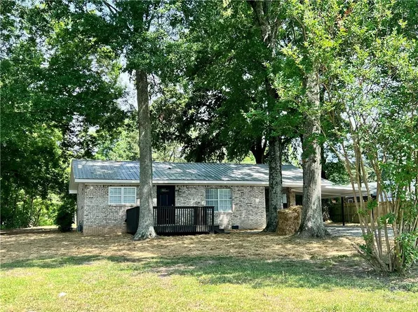 7 York Dr NE, Plainville, GA 30733