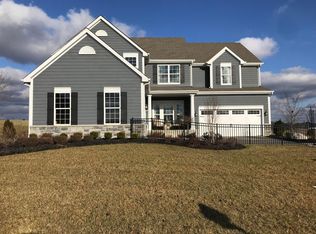9030 Mitchell Crossing Dr, Plain City, OH 43064