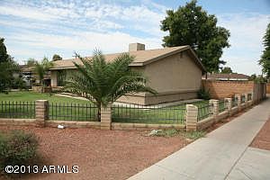 4th image of 4040 N 55th Ave