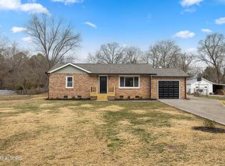 5702 Ridgefield Rd, Knoxville, TN 37912