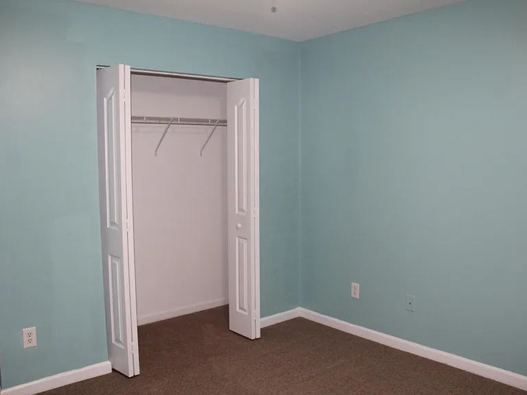 17328 Brightstone Ct — Photo 8
