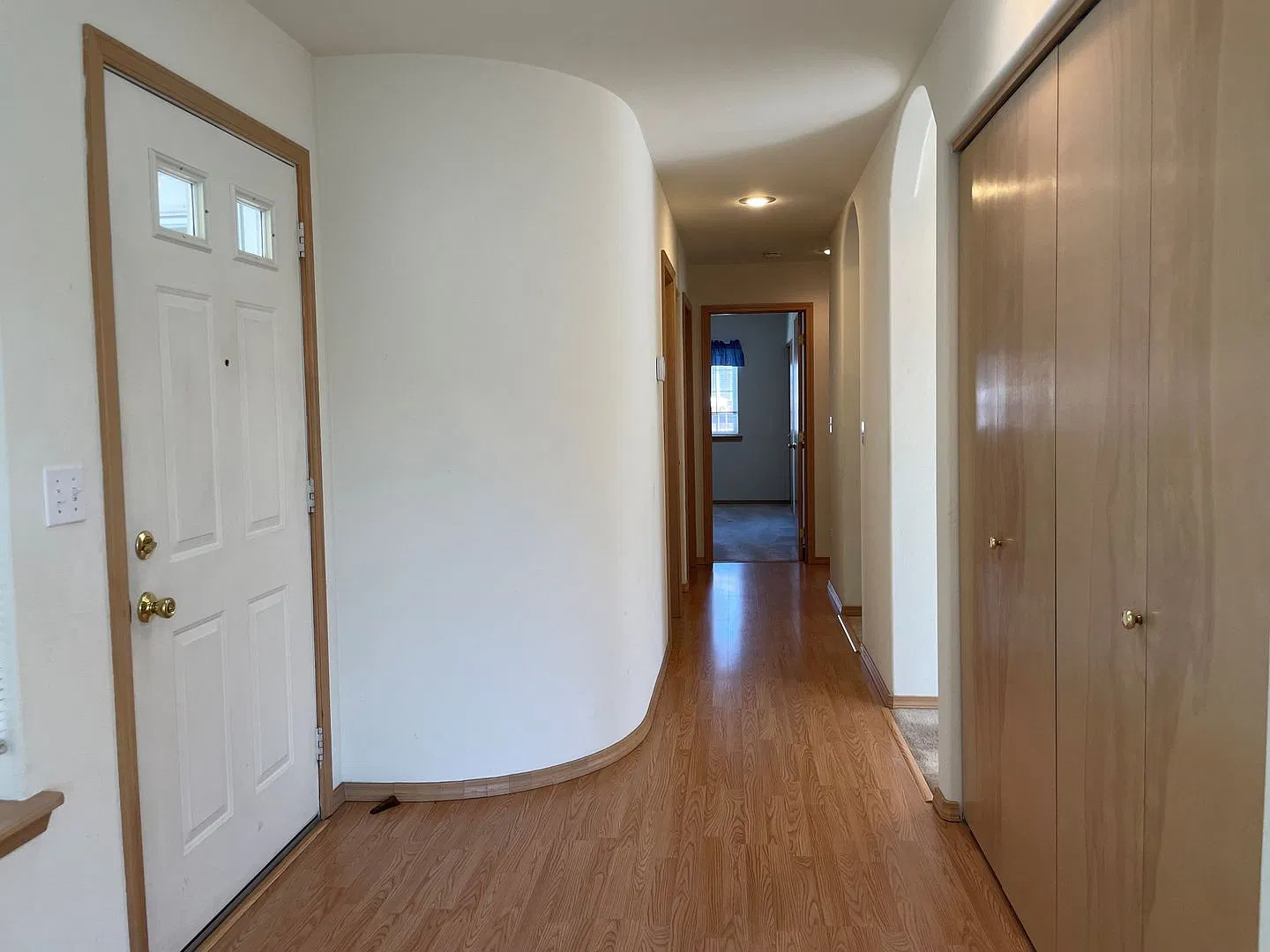 Now renting 3 bedroom House — Photo 2
