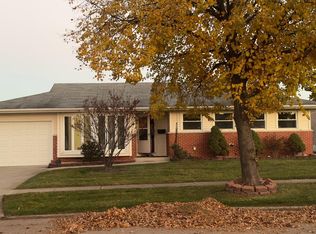 (Undisclosed Address), Elk Grove Village, IL 60007