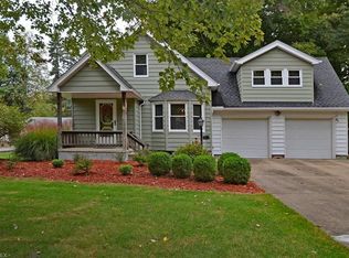 5432 Wellesley Ave, North Olmsted, OH 44070