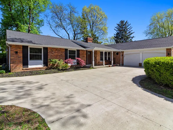 1680 Sussex Ct, Columbus, OH 43220