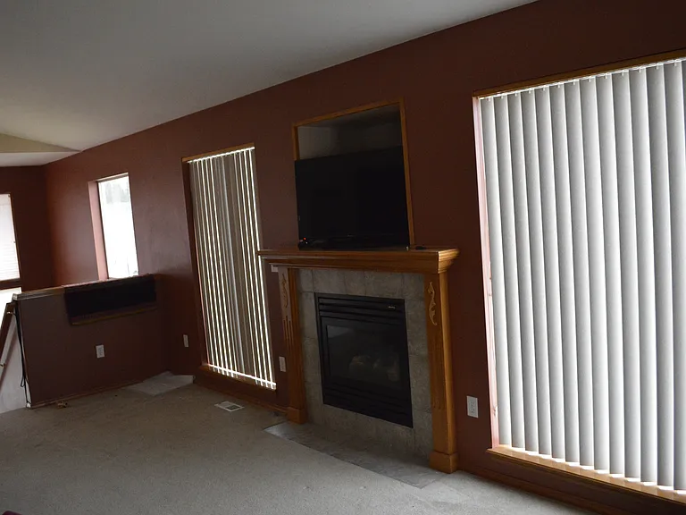 4818 N Willow Rd — Photo 5
