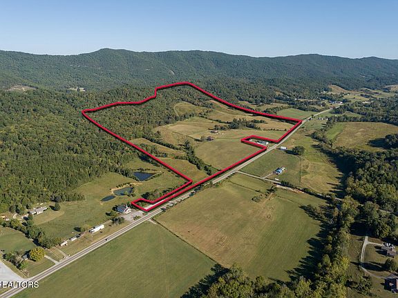 3rd image of 2233 Rutledge Pike
