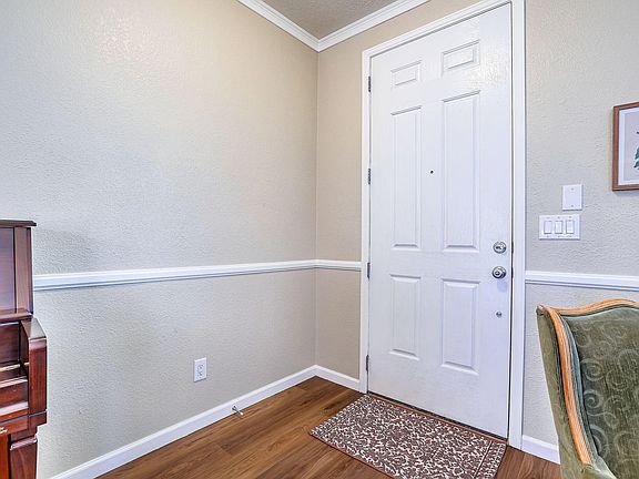 4th image of 39 Paseo Vista Loop NE