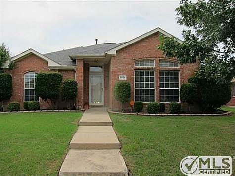 1st image of 2604 Walnut Creek Dr